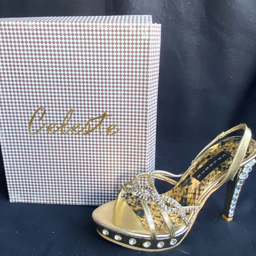 Women’s heel size 7.5